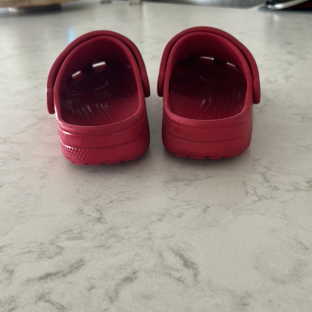 Red crocs♥️🍓 - Picture 2 of 4